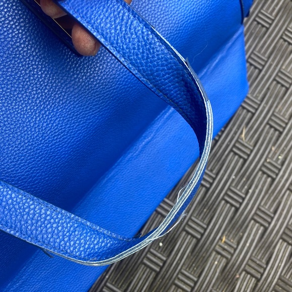 BEBE hand purse - Picture 6 of 6